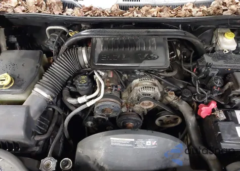 2006 Jeep Commander from USA, damaged, VIN 1J8HG48K36C131189